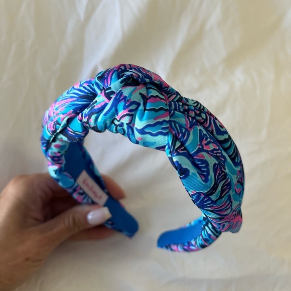 Lilly Pulitzer Accessories - Lilly Pulitzer | Blue Colorful Knotted Headband | Shells ‘n Bells | EUC